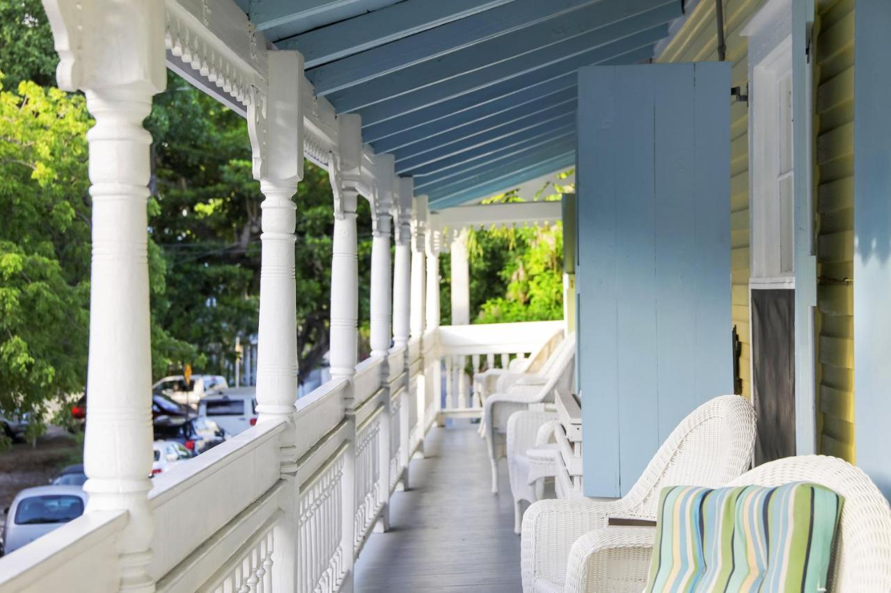 Tranquillity Guest House 基韋斯特 外观 照片