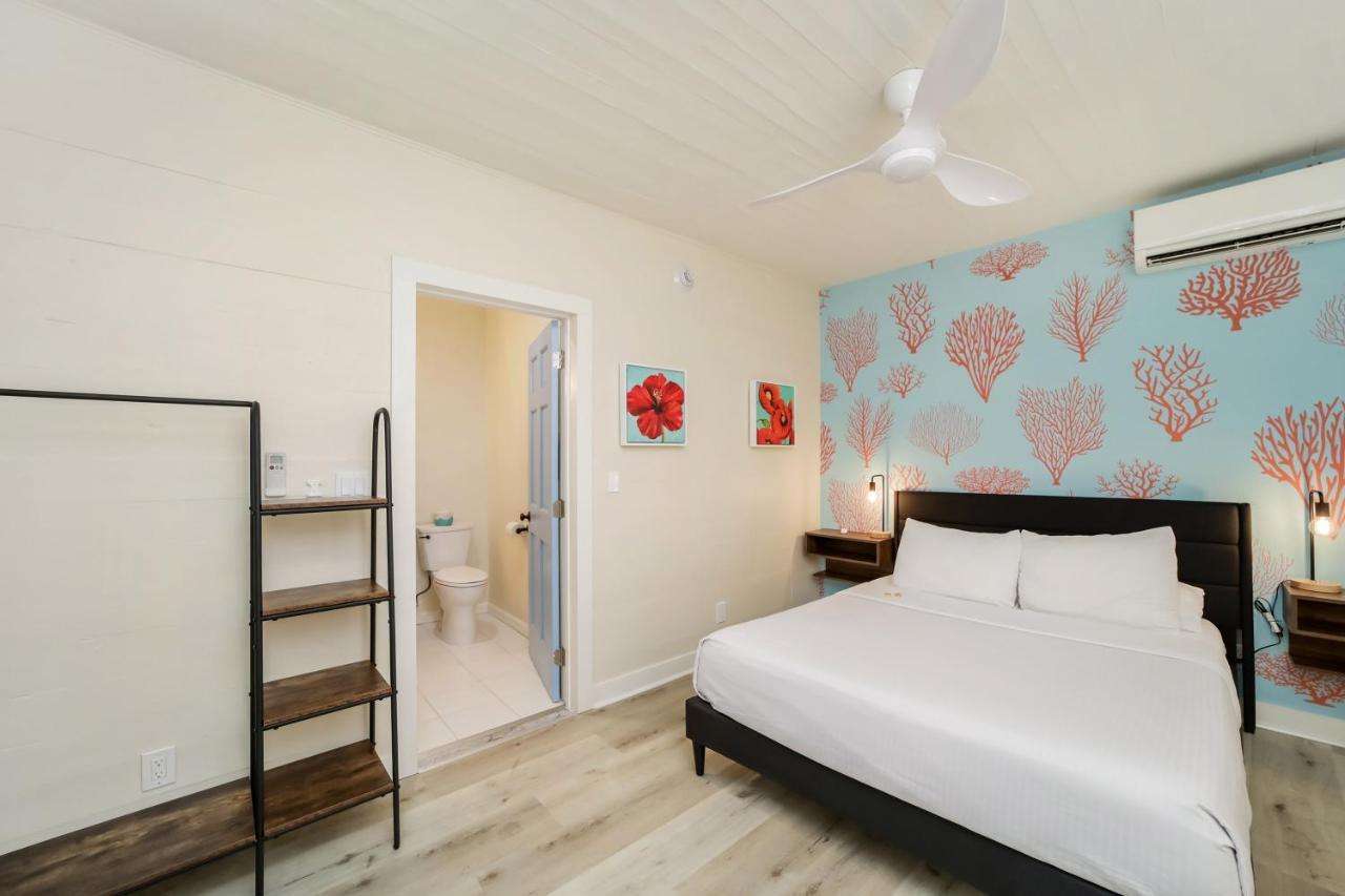 Tranquillity Guest House 基韋斯特 外观 照片