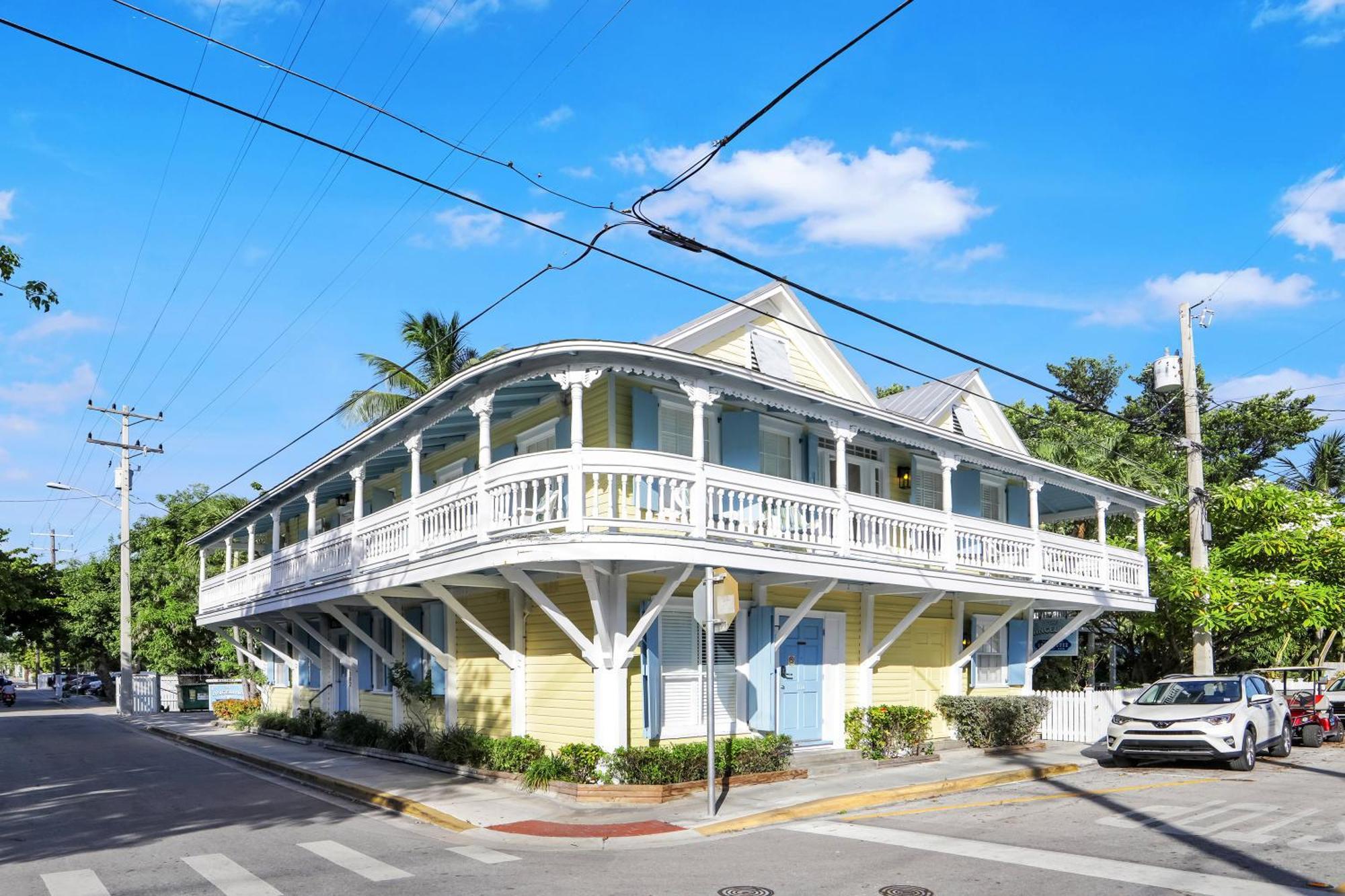 Tranquillity Guest House 基韋斯特 外观 照片